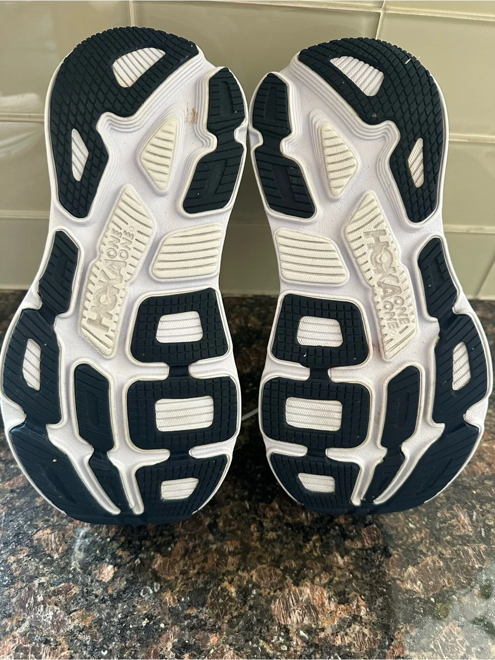 Hoka neutral running